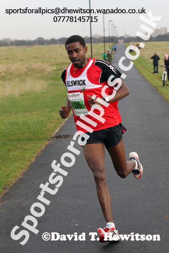 Seniors Heaton Harriers Memorial Road Race. Photo: David T. Hewitson/Sports for All Pics